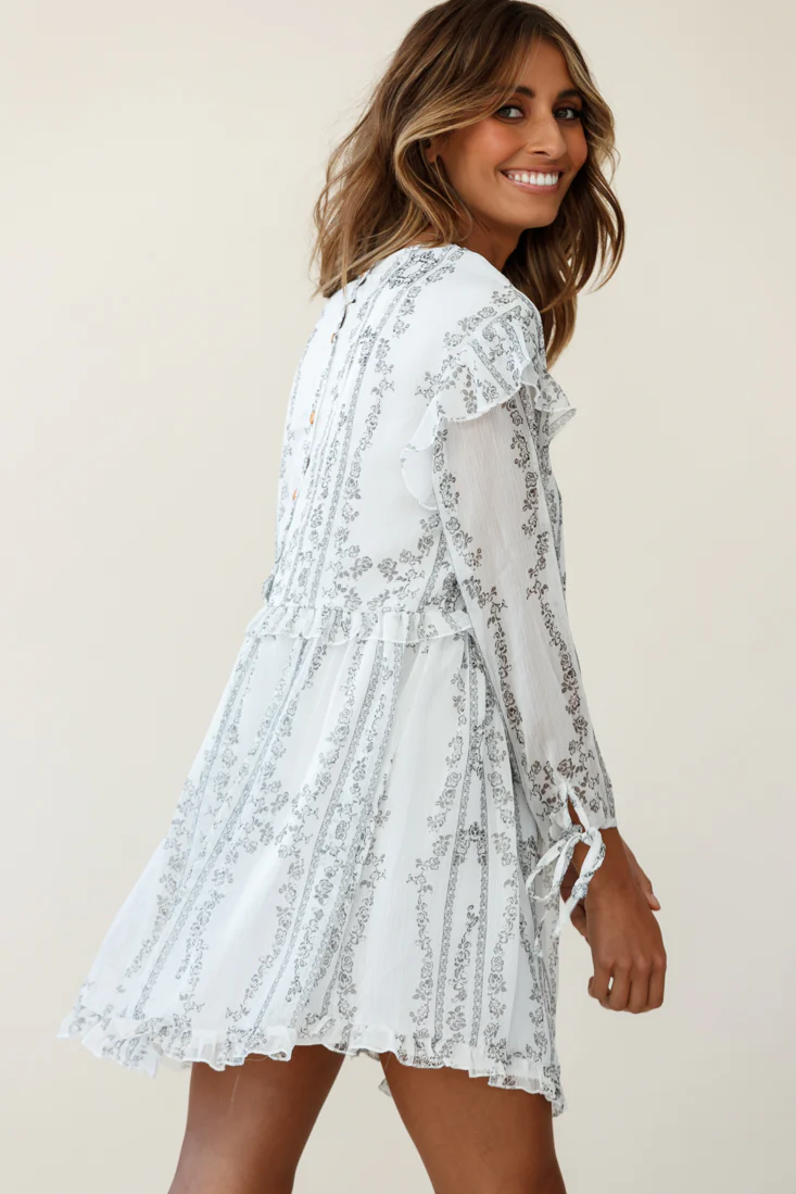 Marion Long Sleeve Shift Dress Vintage Floral Print White - Image 3