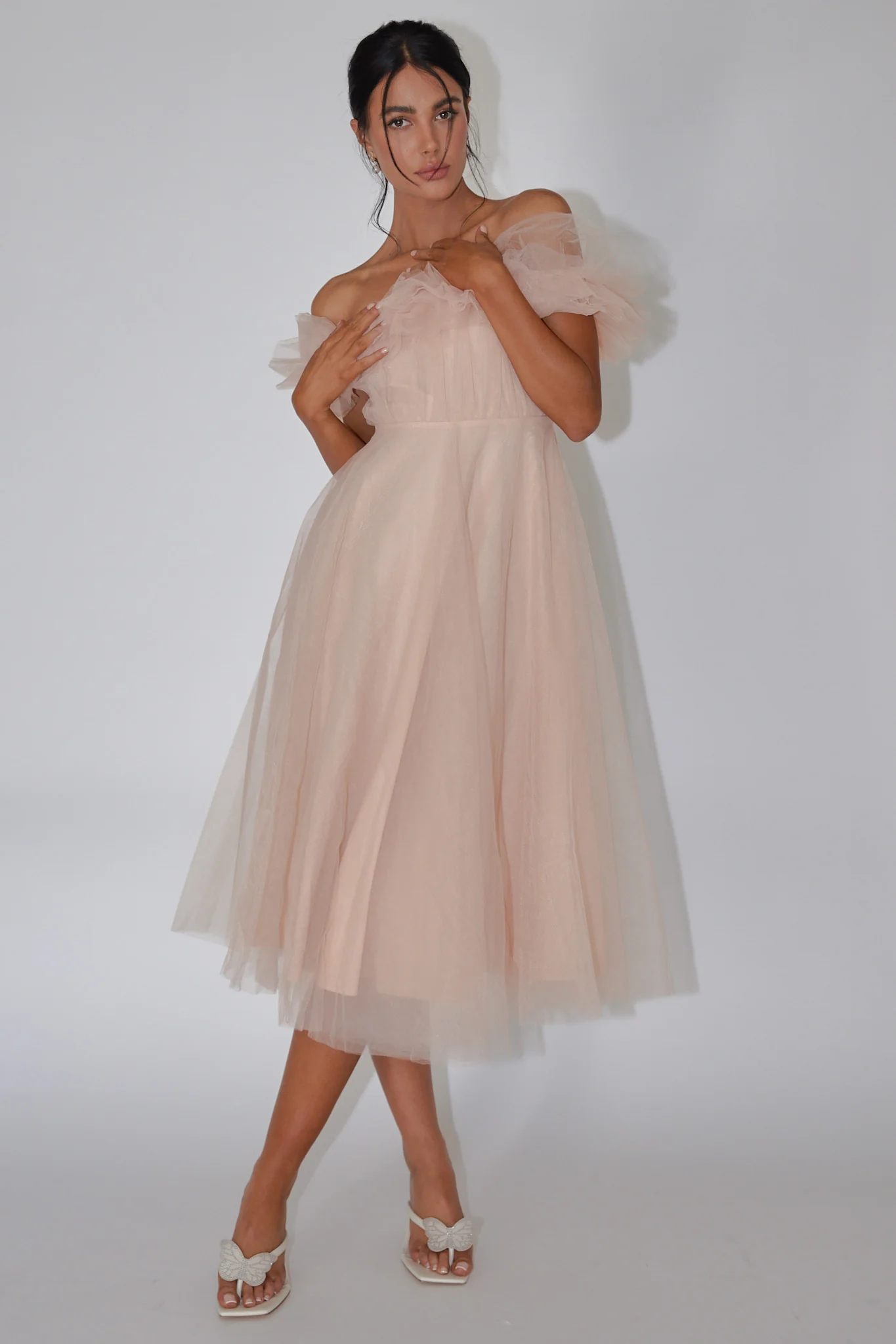 May Rose Off-Shoulder Tulle Midi Dress Taupe - Image 3