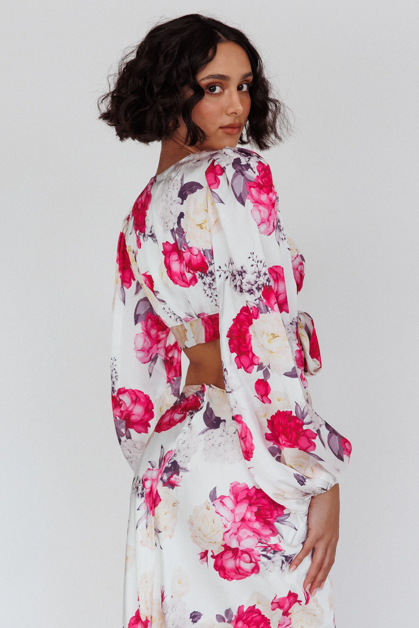 Meet Me In Fiji Tied Top Floral Pink - Image 2