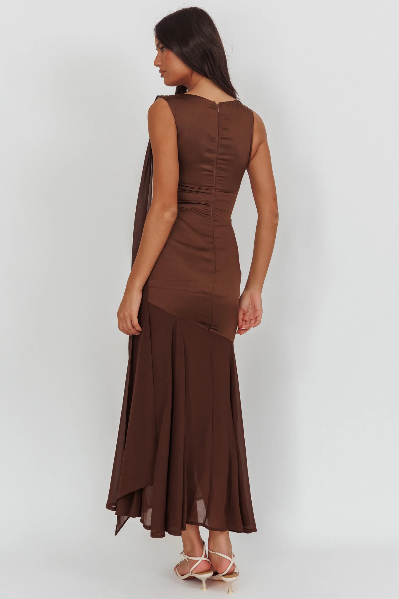 Meliza Keyhole Bust Maxi Dress Chocolate - Image 2