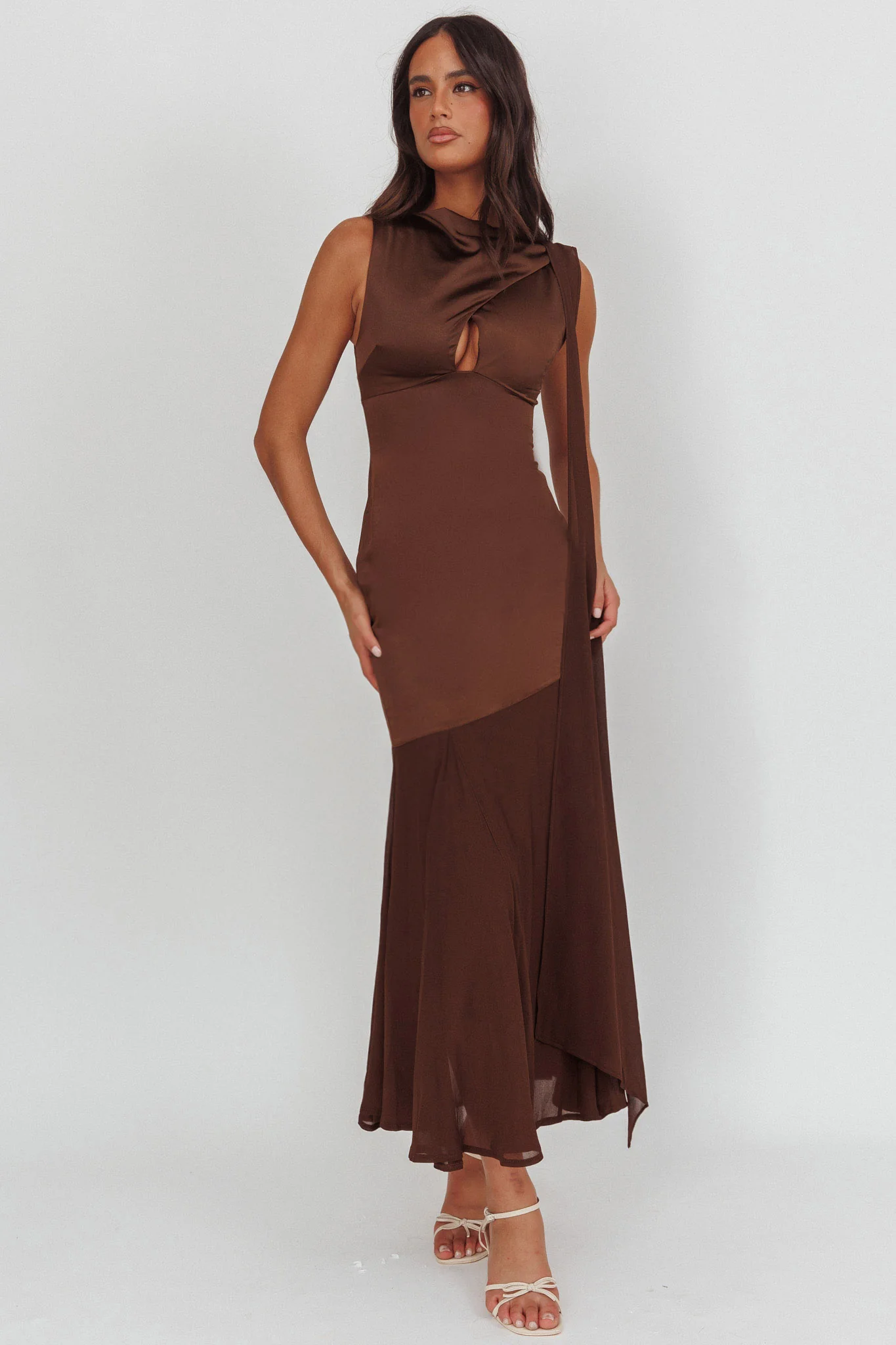 Meliza Keyhole Bust Maxi Dress Chocolate - Image 5