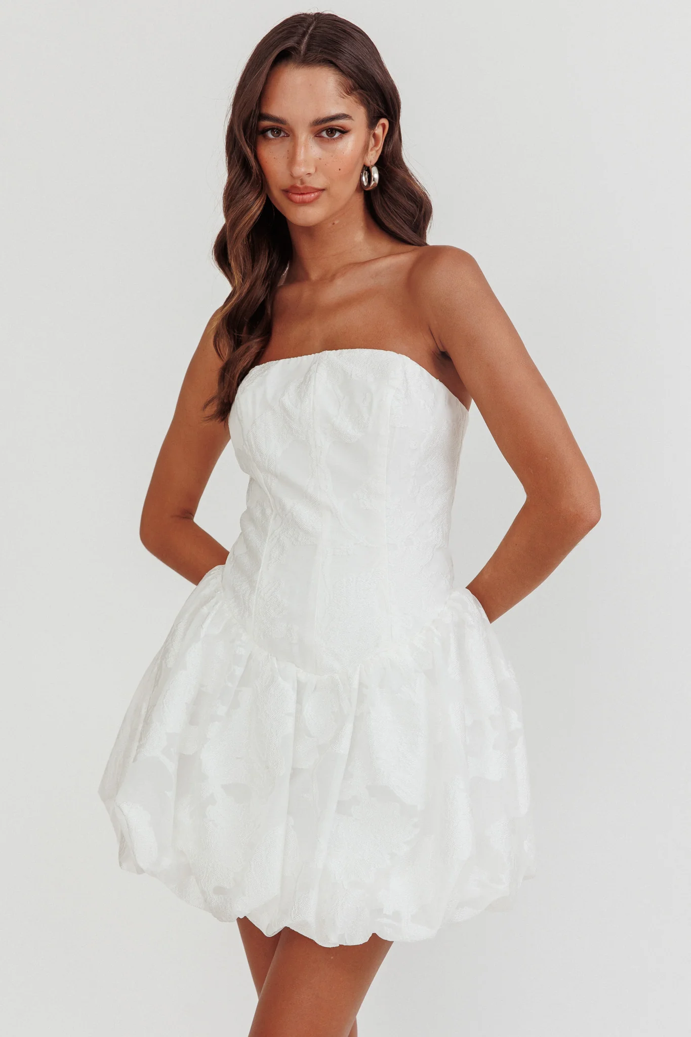Monti Strapless Bubble Hem Mini Dress Embroidered White - Image 5