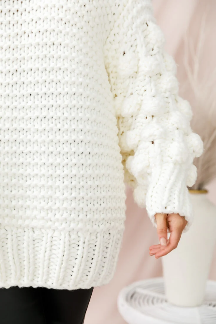 Moscow Chunky Knit Oversized Sweater White - Image 4