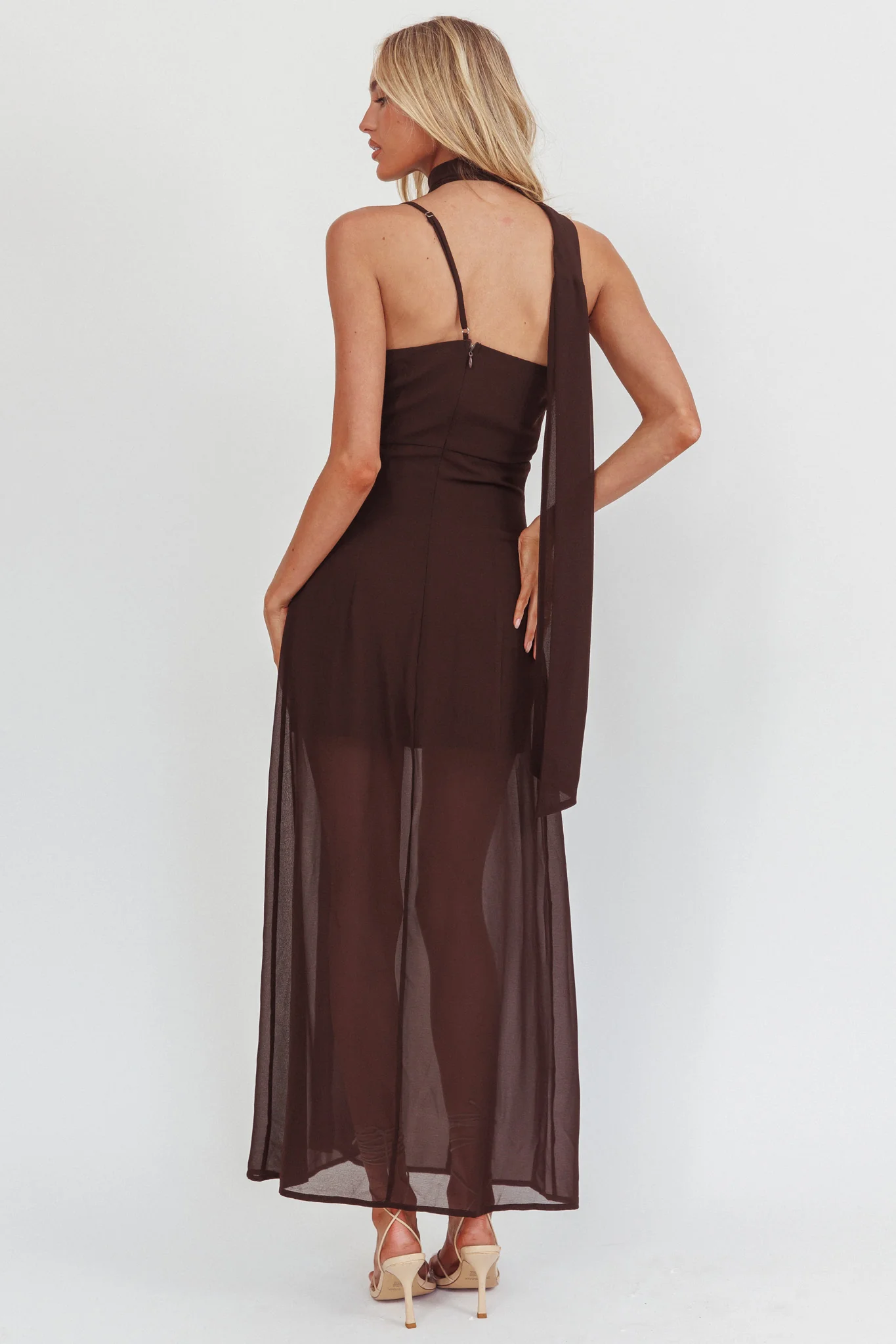 My Paradise Neck Scarf Maxi Dress Chocolate - Image 2