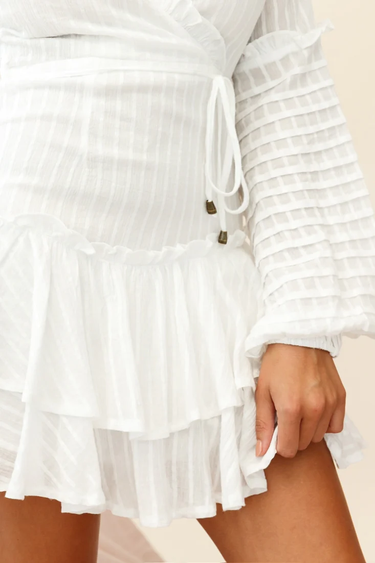 Neve Balloon Sleeve Layered Ruffle Hem Dress White - Image 5