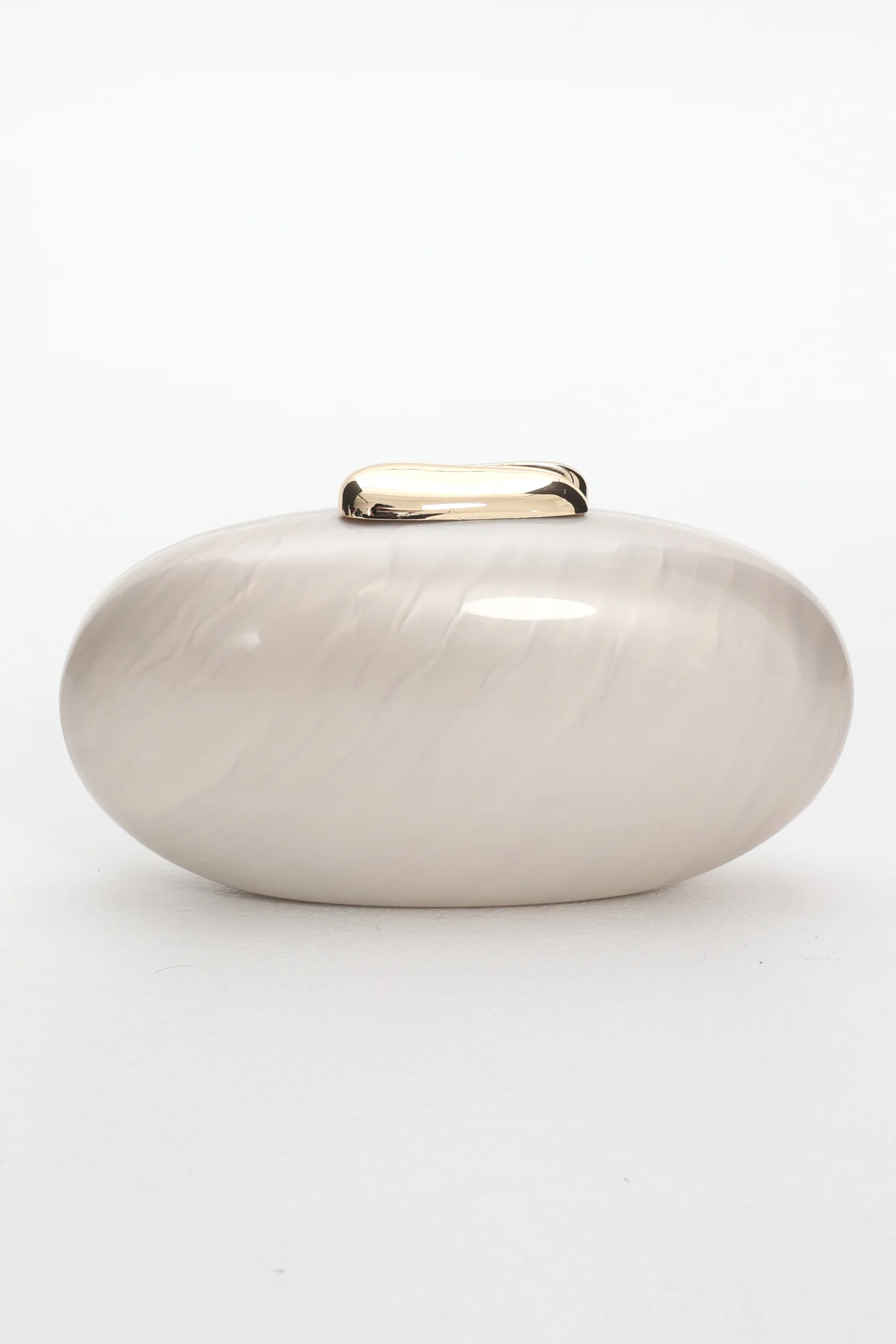 Nialah Oval Clutch Pearl