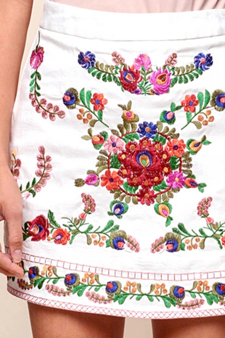 Nina San Lucas Floral Embroidered Mini Skirt White - Image 6