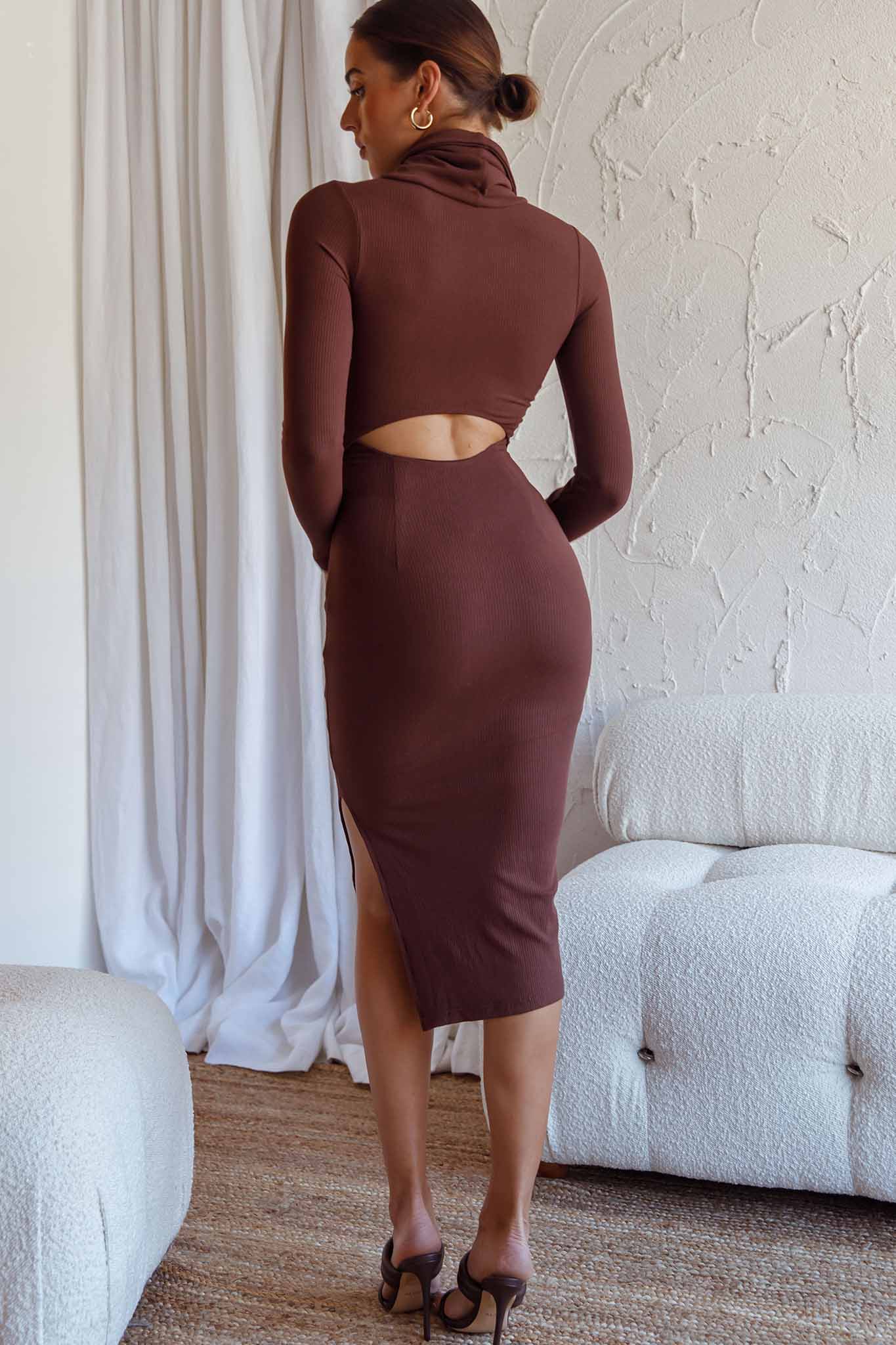 Nostalgia Cut-Out Waist Turtleneck Knee Length Dress Chocolate - Image 2