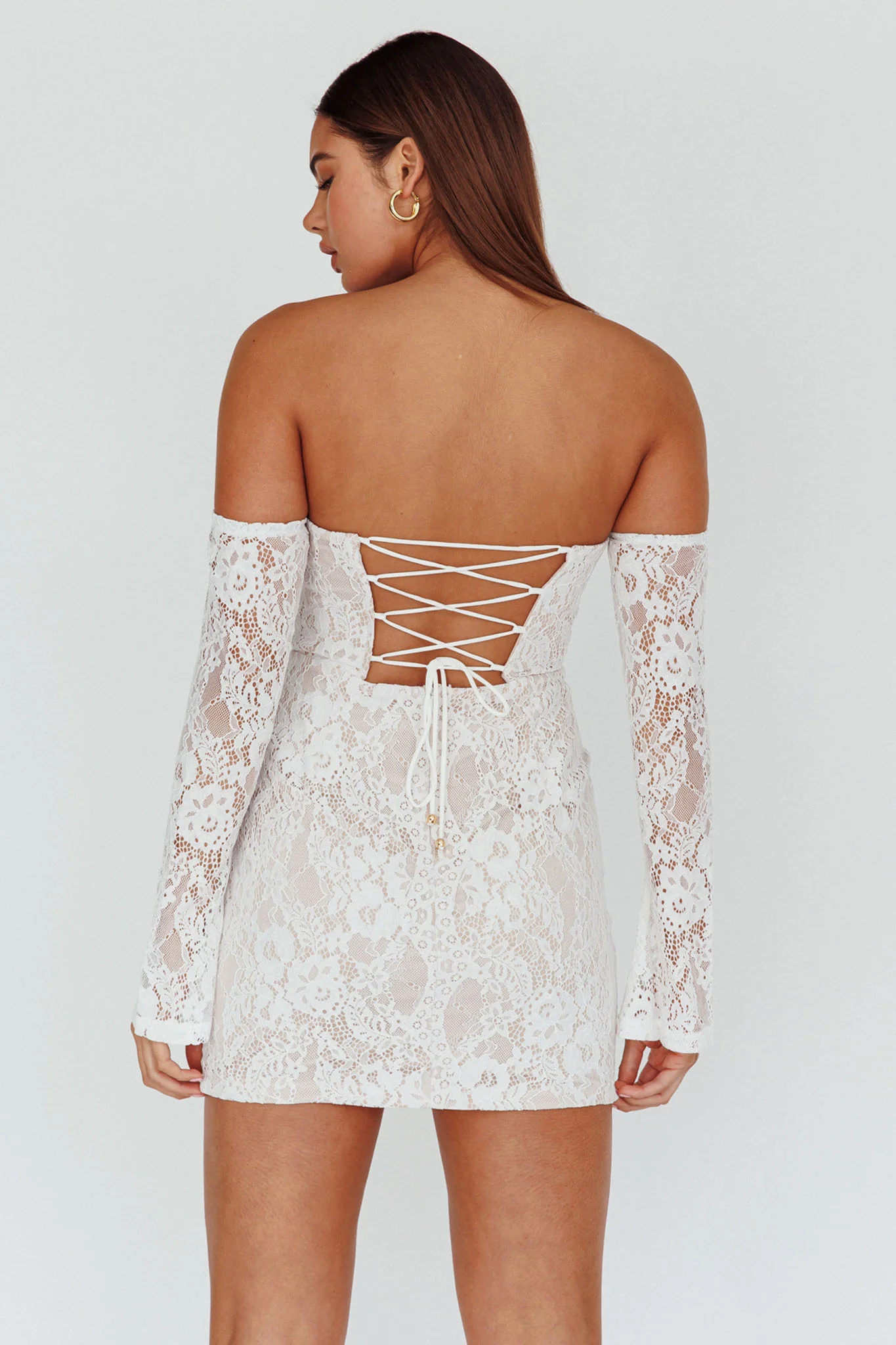 Nouveau U-Neckline Mini Dress Lace White - Image 2