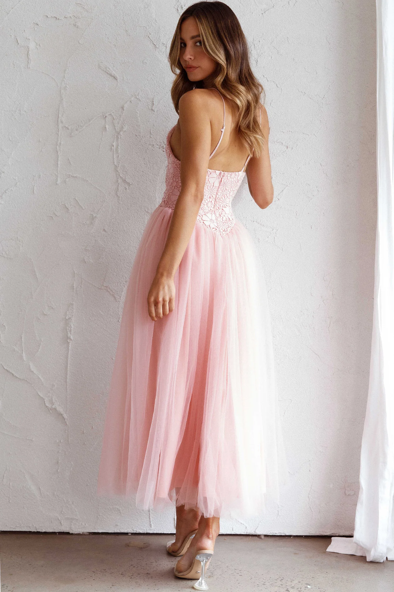 Novoli Floral Embroidery Midi Dress Blush - Image 2