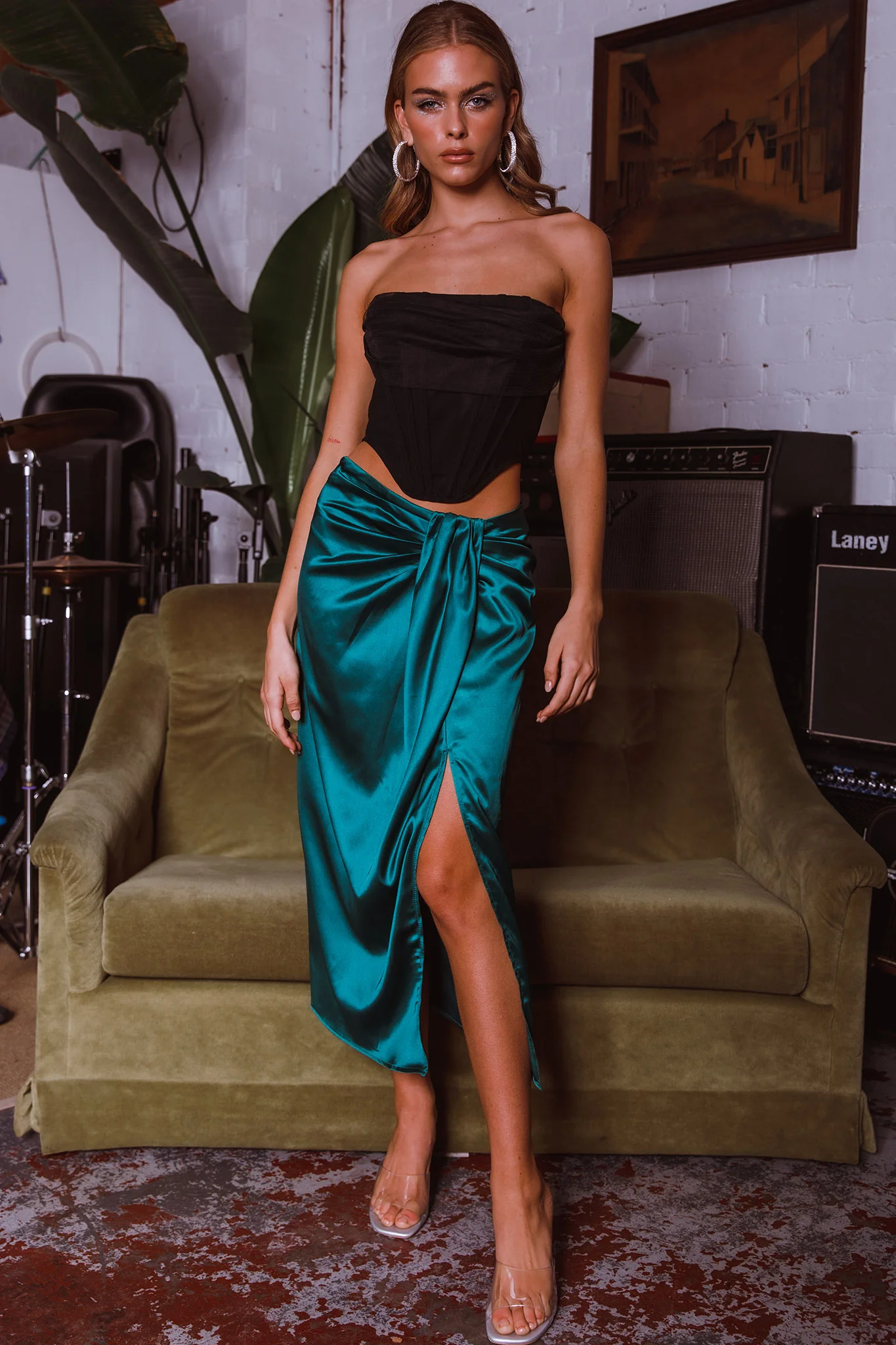 On The Money Gathered Midi Skirt Green - Image 3