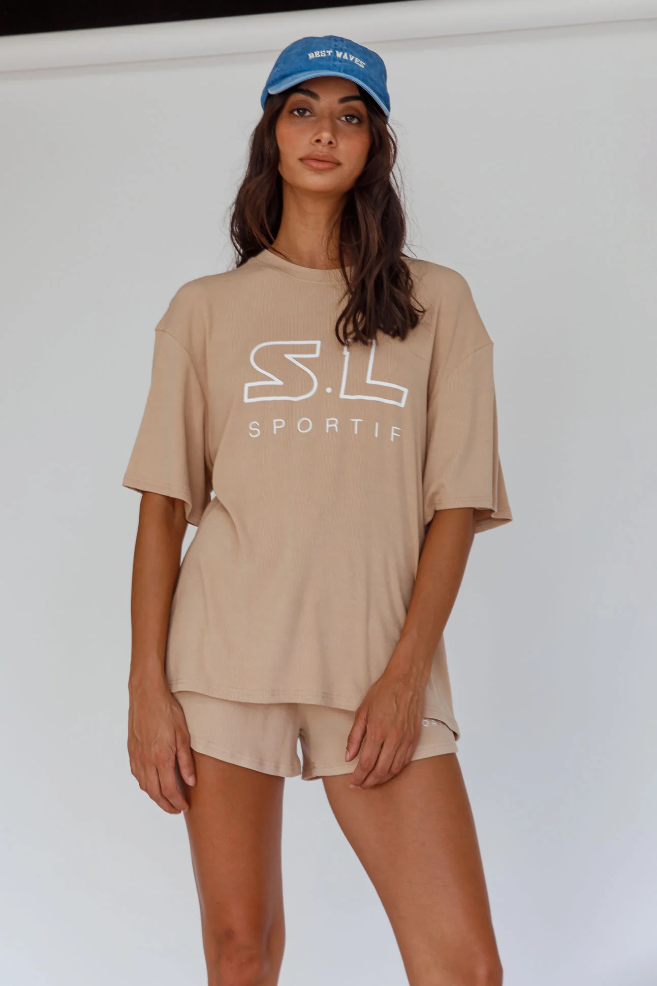 On Track SL Logo T-Shirt Camel - Image 2