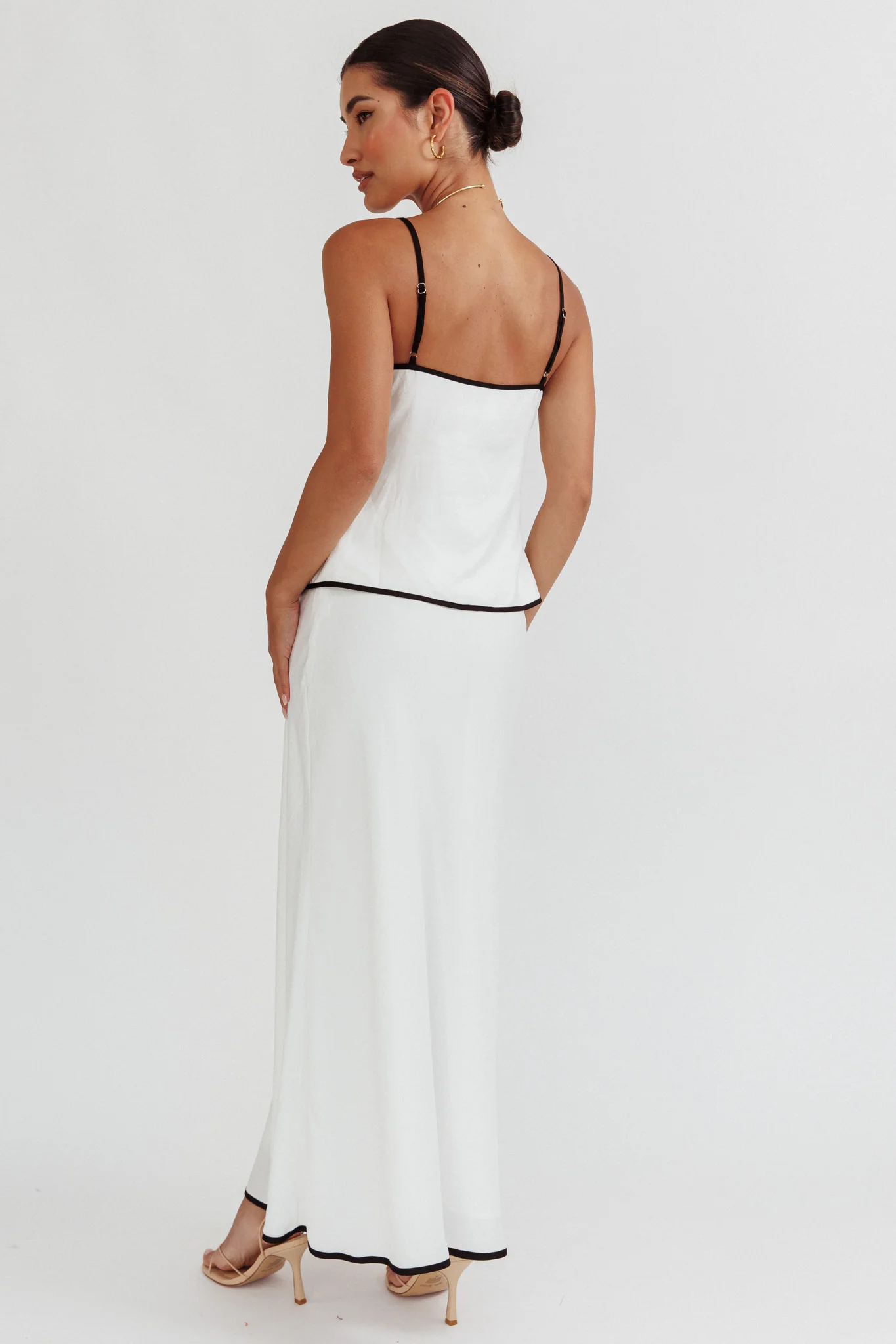 Only One Contrast Trim Maxi Skirt White - Image 3