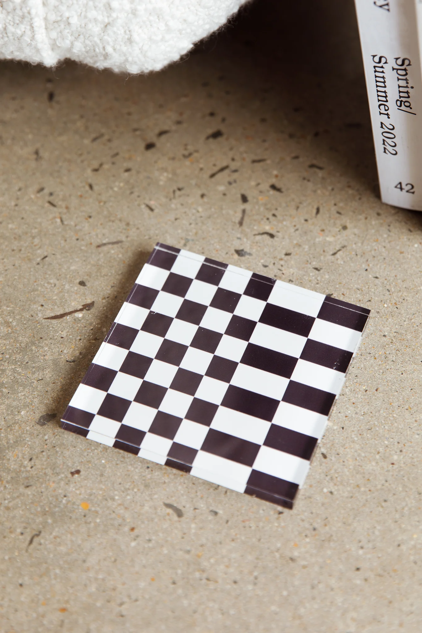 Paradiso 4pc Chessboard Acrylic Coaster Set - Image 8