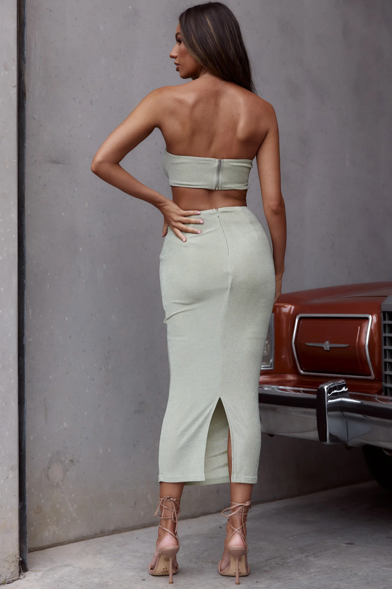 Paradiso Strapless Cut-Out Waist Midi Dress Matcha - Image 2