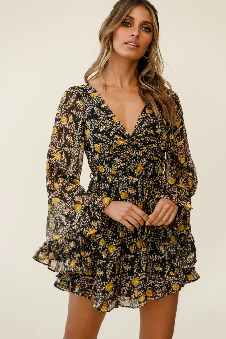 Perri Bell Sleeve Twist Knot Bust Dress Paisley Print Black - Image 4
