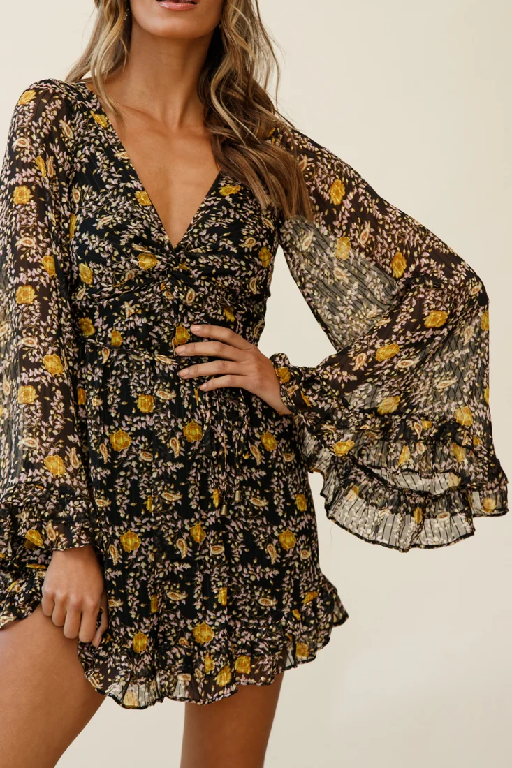 Perri Bell Sleeve Twist Knot Bust Dress Paisley Print Black - Image 7