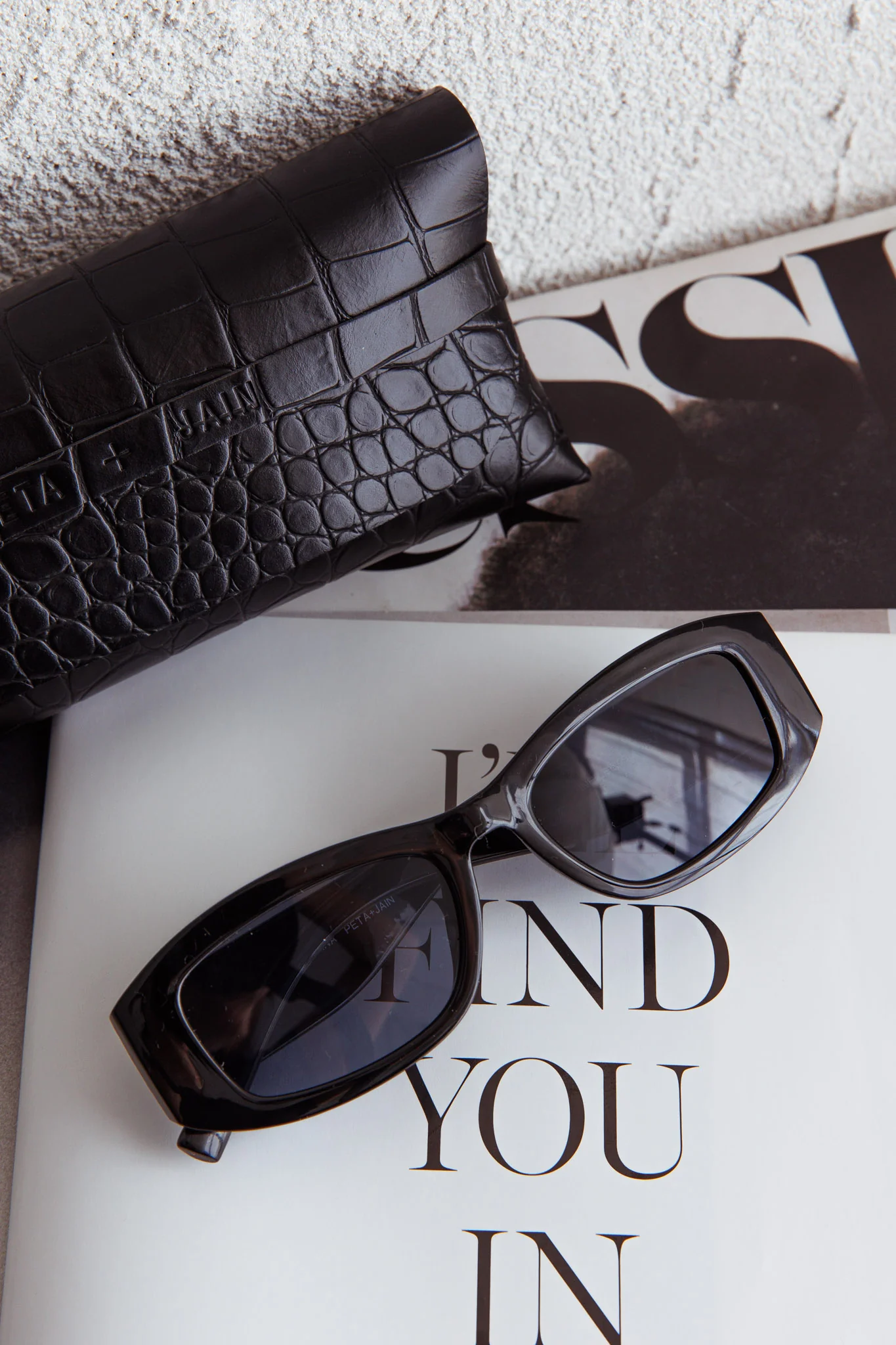 Peta And Jain Inez Sunglasses Black - Image 3