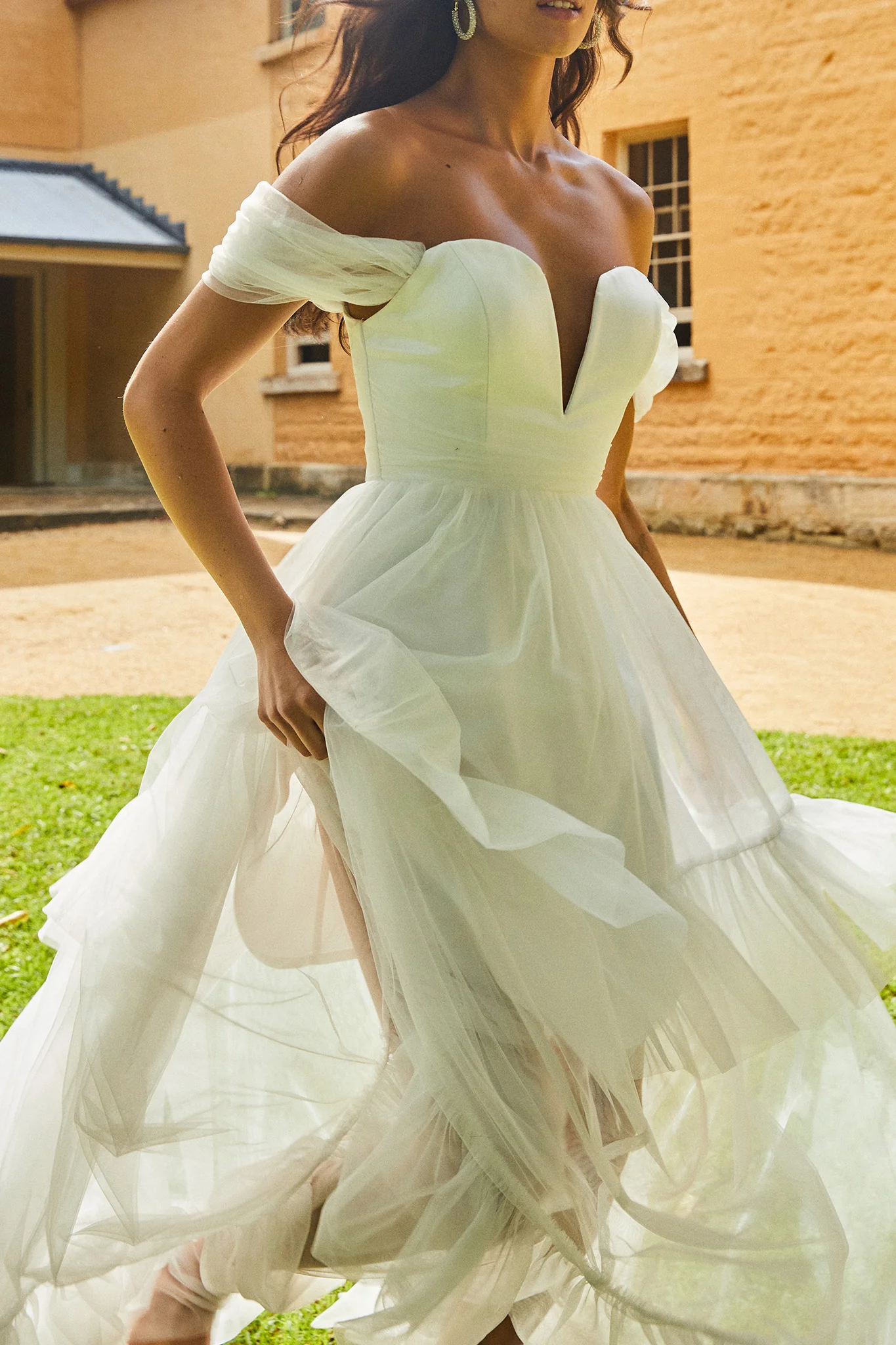 Pixi Off Shoulder Maxi Dress White - Image 4