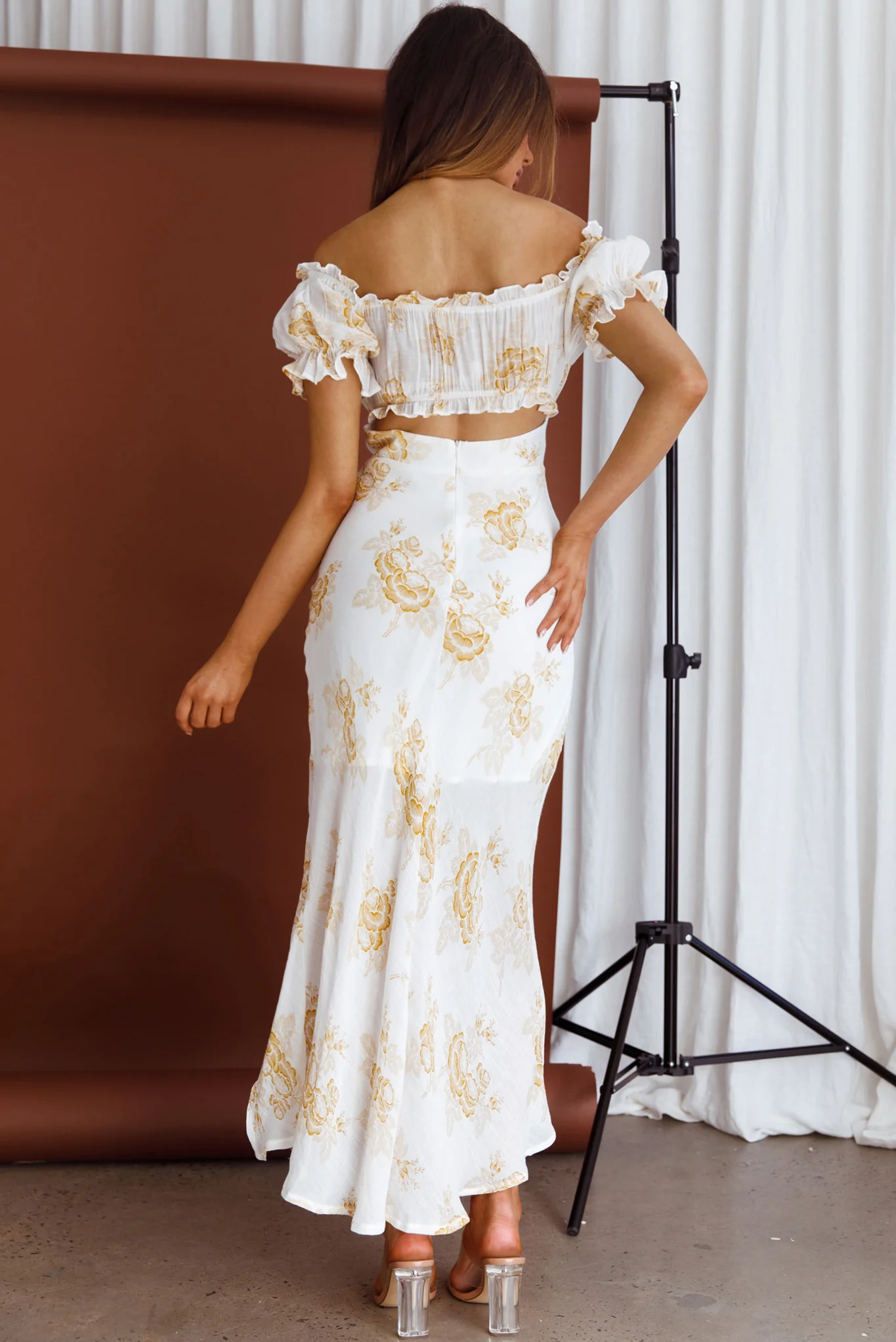 Pixie Puff Sleeve Midi Dress Floral Yellow - Image 2