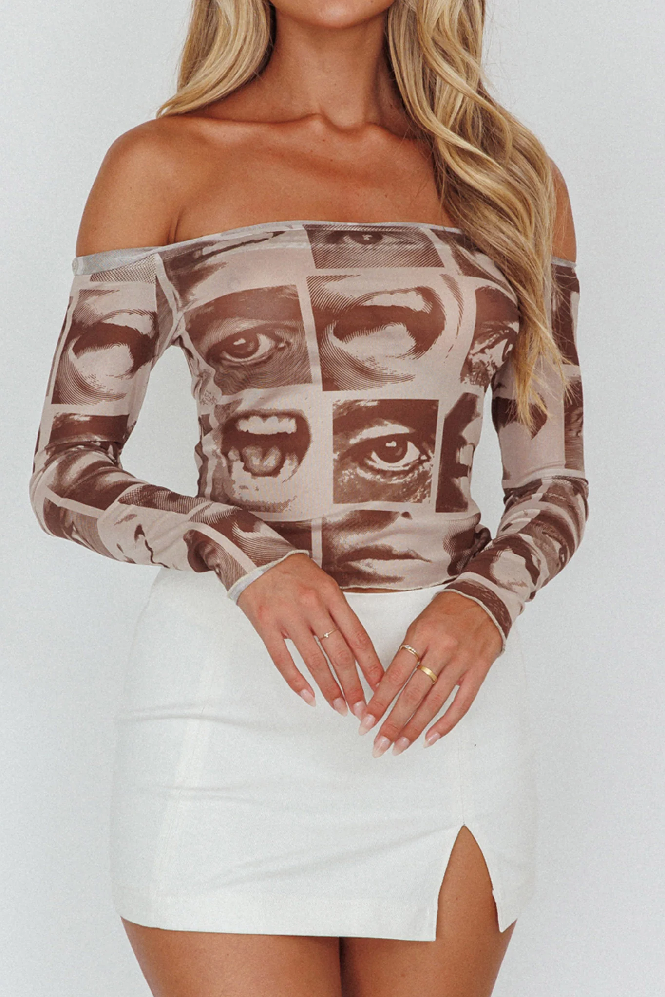Ramona Long Sleeve Off-Shoulder Top Print Brown - Image 4
