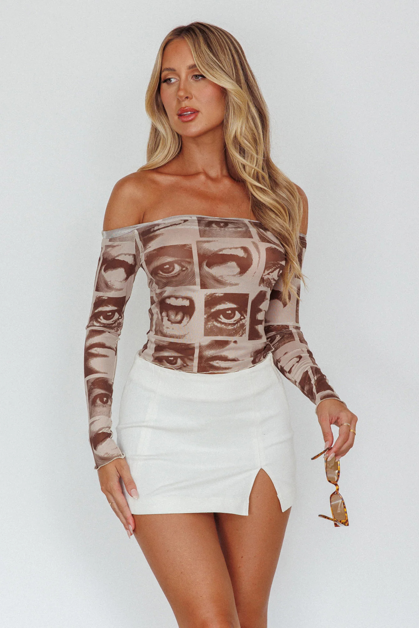 Ramona Long Sleeve Off-Shoulder Top Print Brown - Image 5