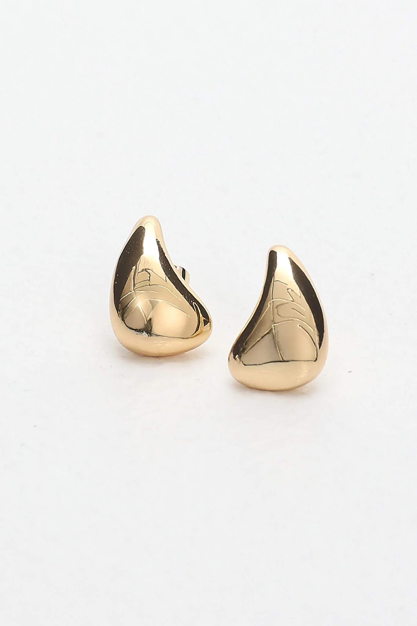 Renee Droplet Earrings Gold