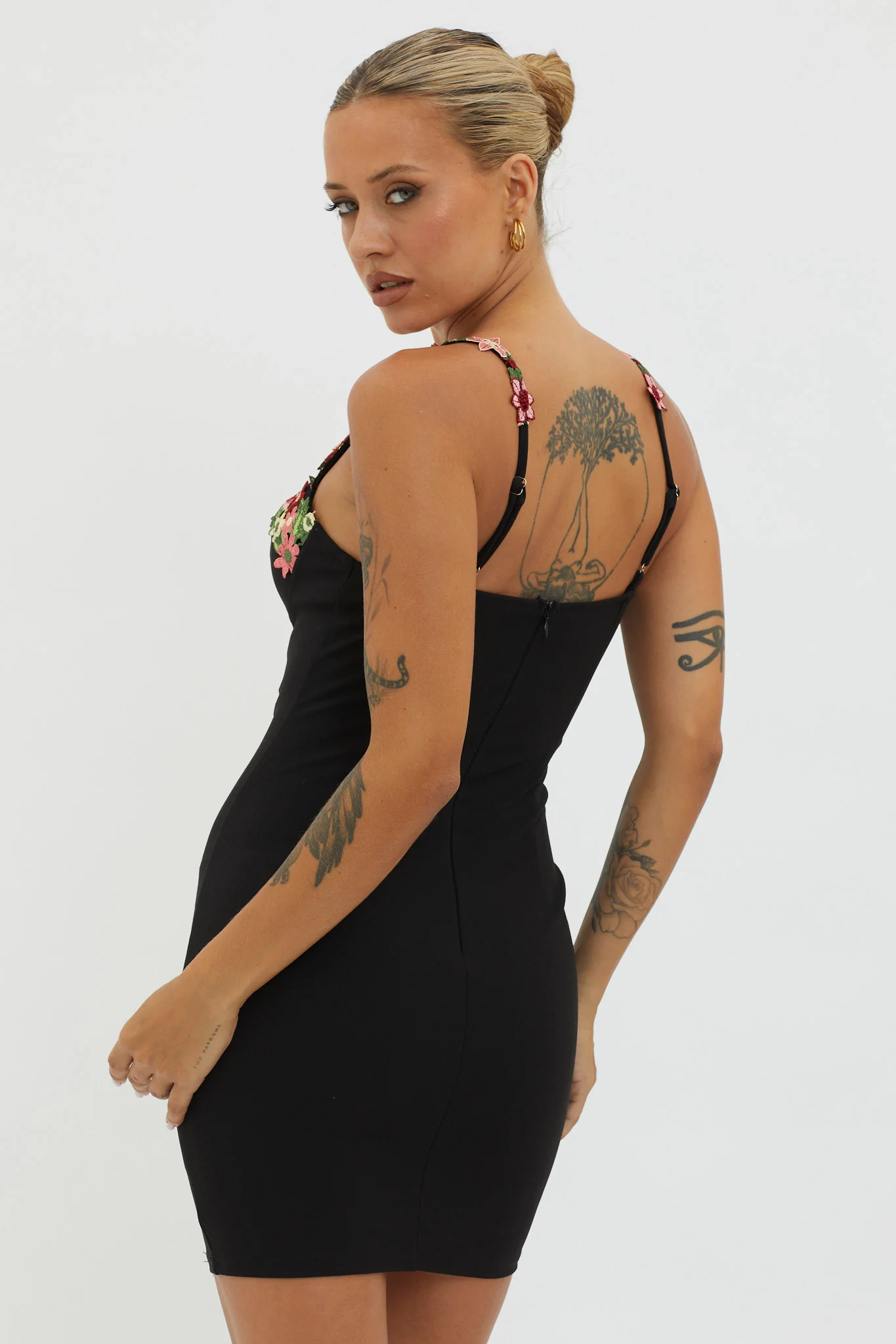 Rose Garden Floral Applique Bodycon Mini Dress Black - Image 2