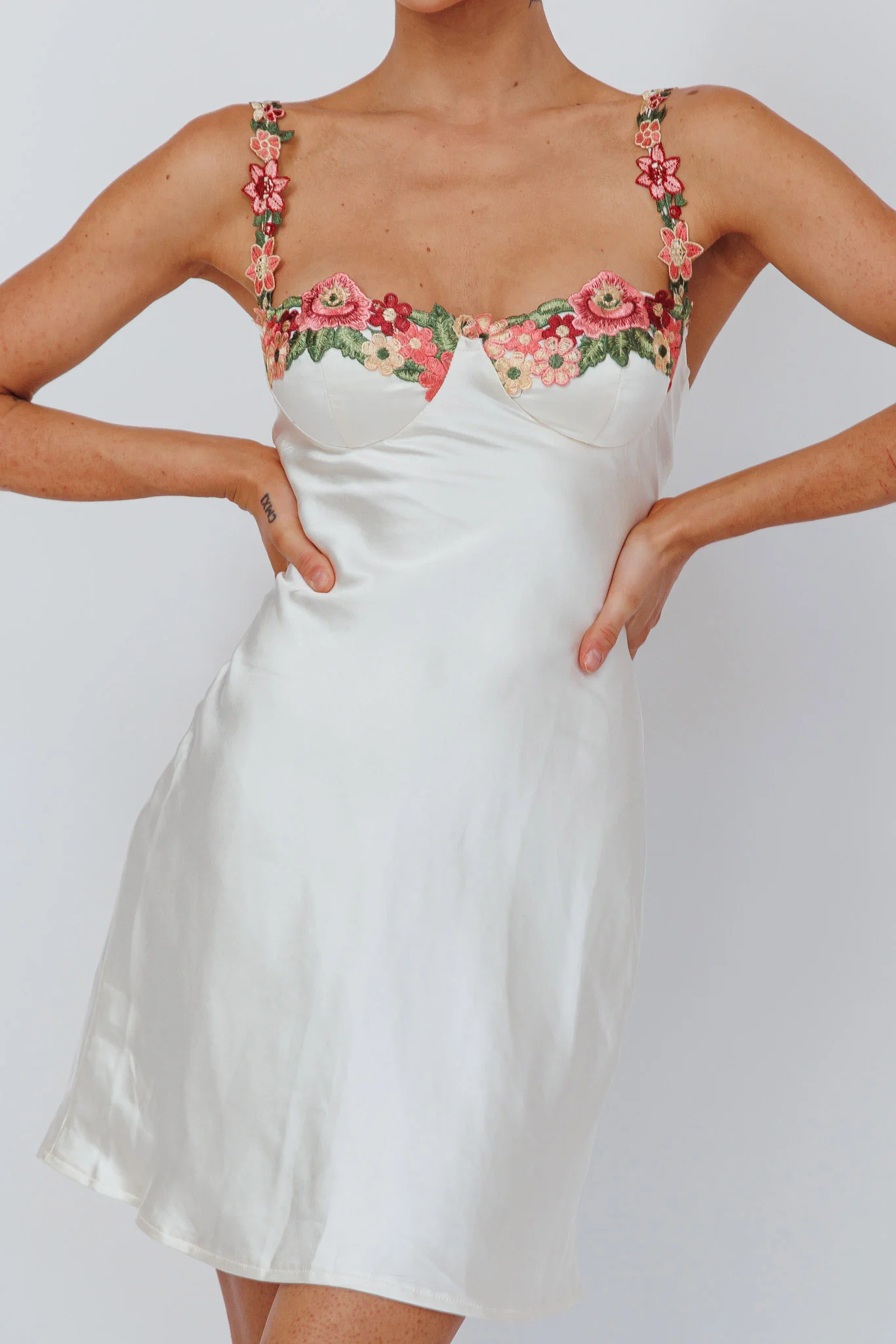 Rose Garden Floral Applique Mini Dress Oyster - Image 4