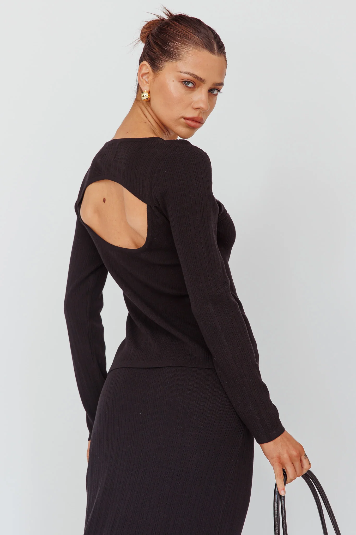 Rossana Twist Neck Keyhole Top Black - Image 2
