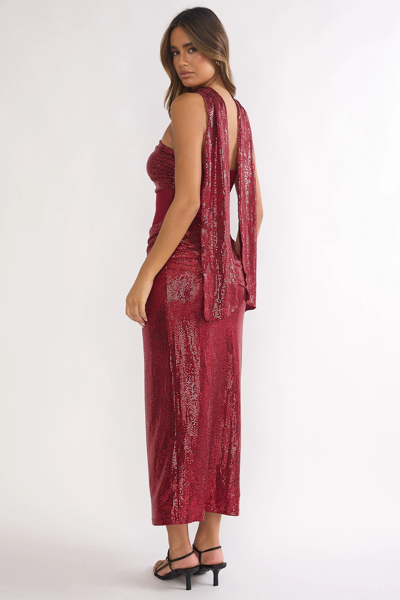 Seraphinna Strapless Cut-Out Maxi Dress Sequin Red - Image 2