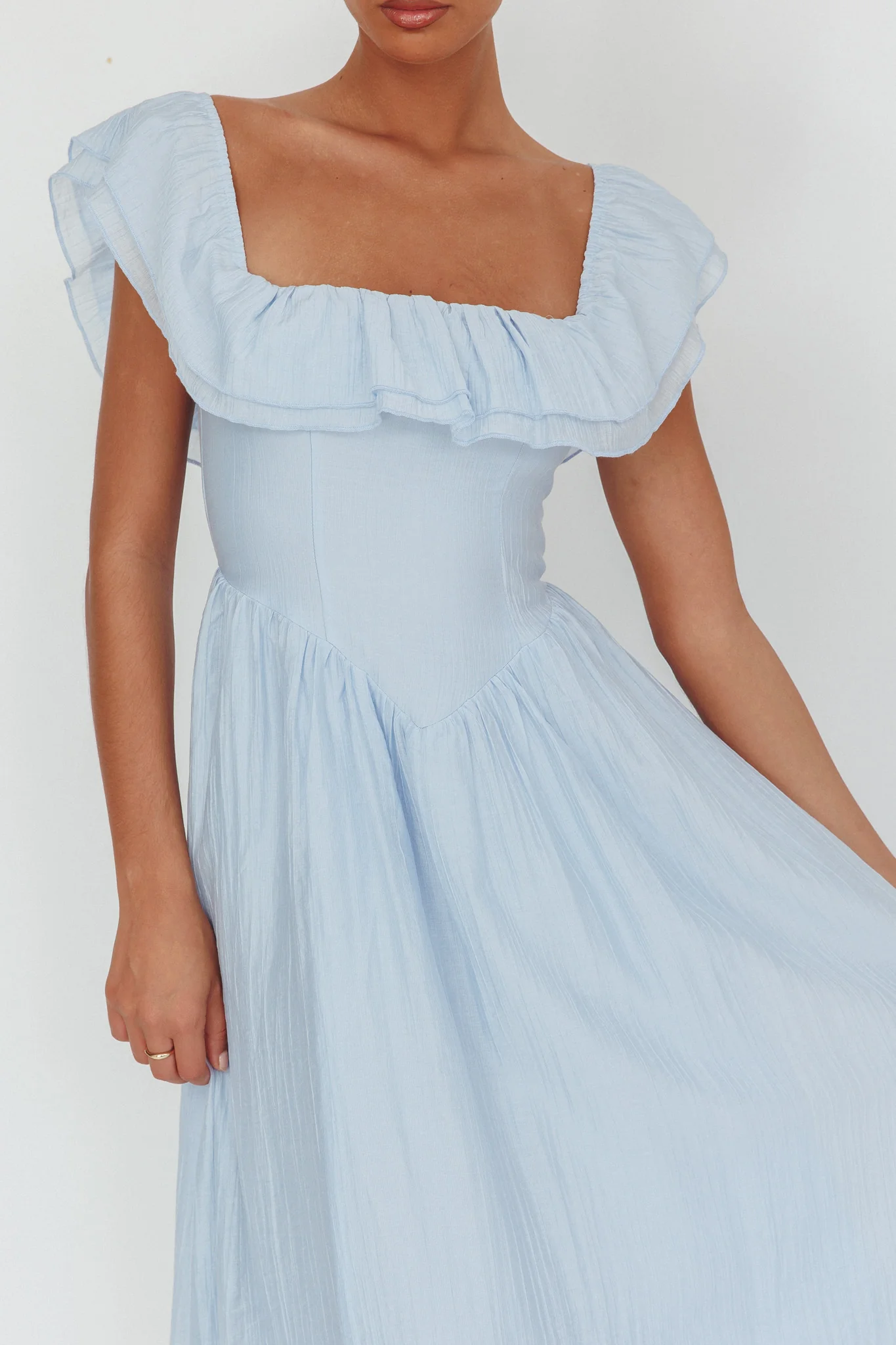 Serinah Basque Waist Off-Shoulder Maxi Dress Blue - Image 3