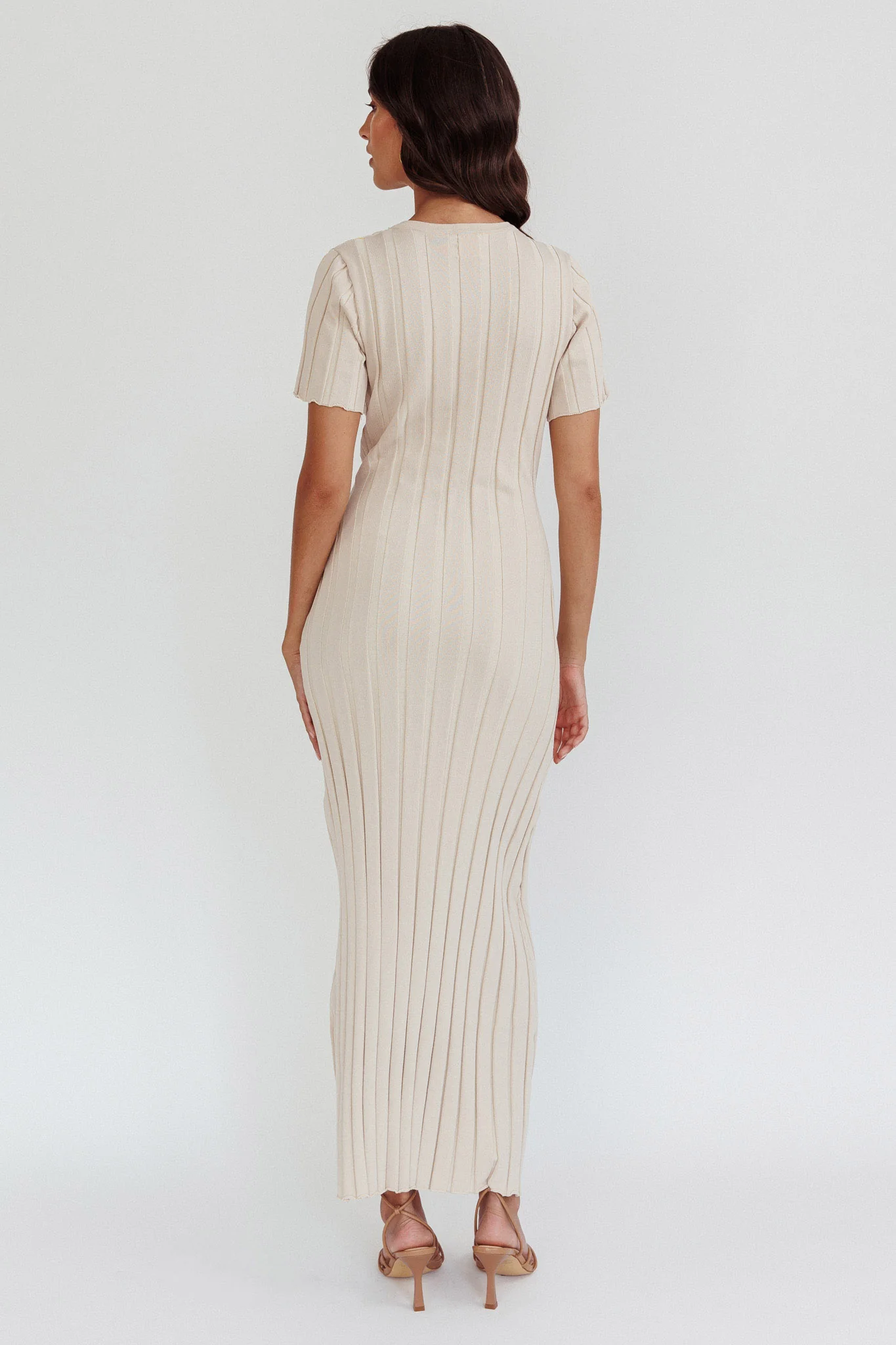 Shaylee Short Sleeve Knit Maxi Dress Sand - Image 2