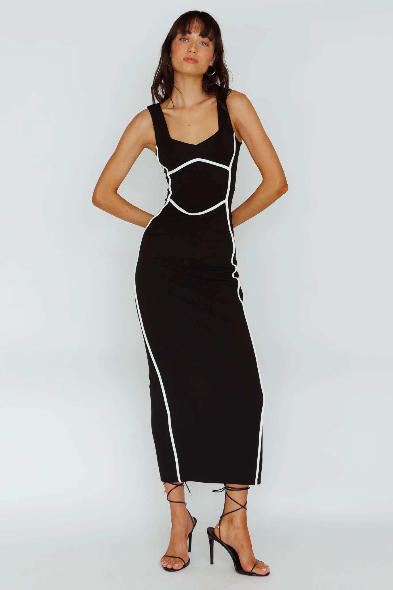 Shenae Piping Trim Maxi Dress Black - Image 3