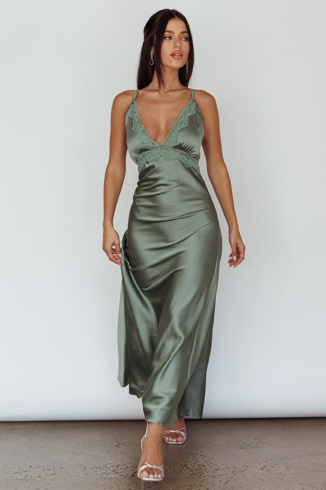 Signature Lace Trim Midi Dress Sage - Image 5