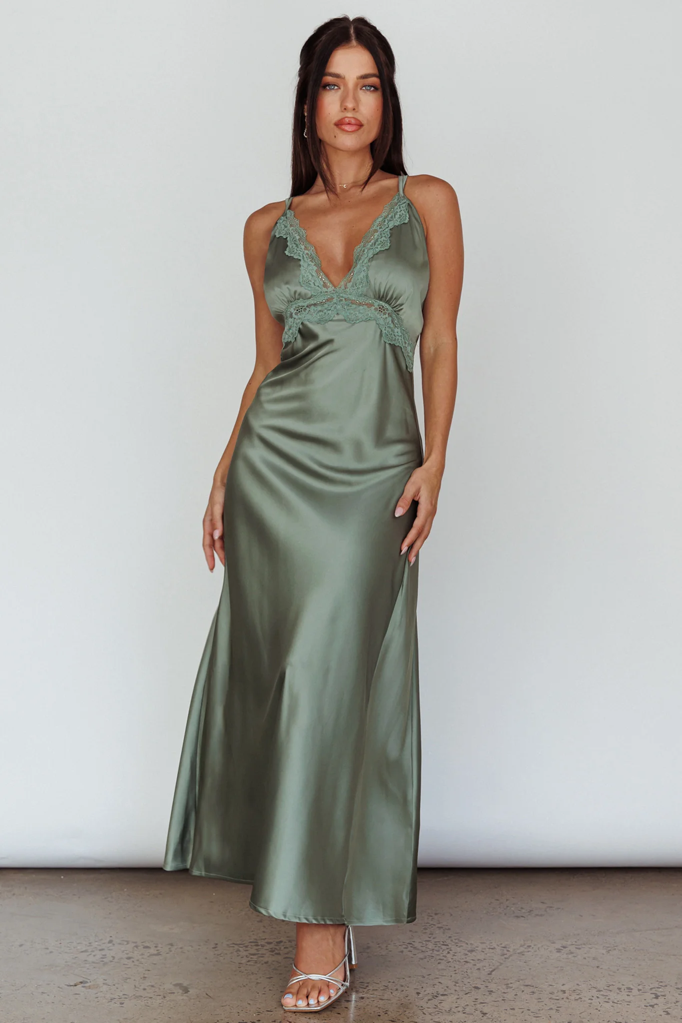 Signature Lace Trim Midi Dress Sage - Image 6