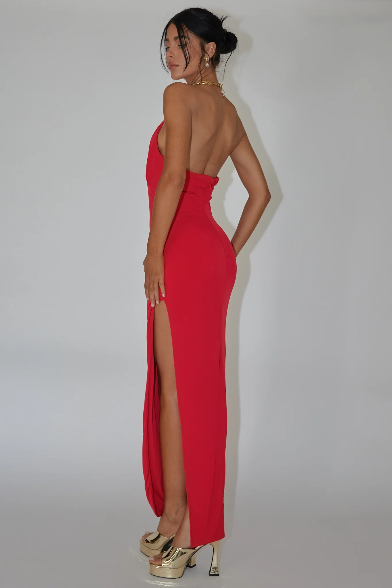 Slow Dance Chain Halter Midi Dress Red - Image 2