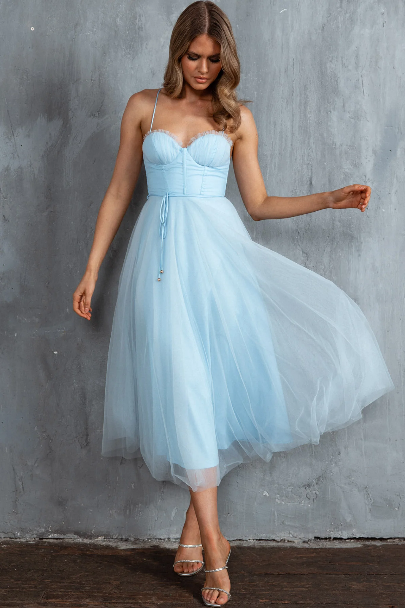 Smitten Sweetheart Neckline Chiffon Midi Dress Blue - Image 8