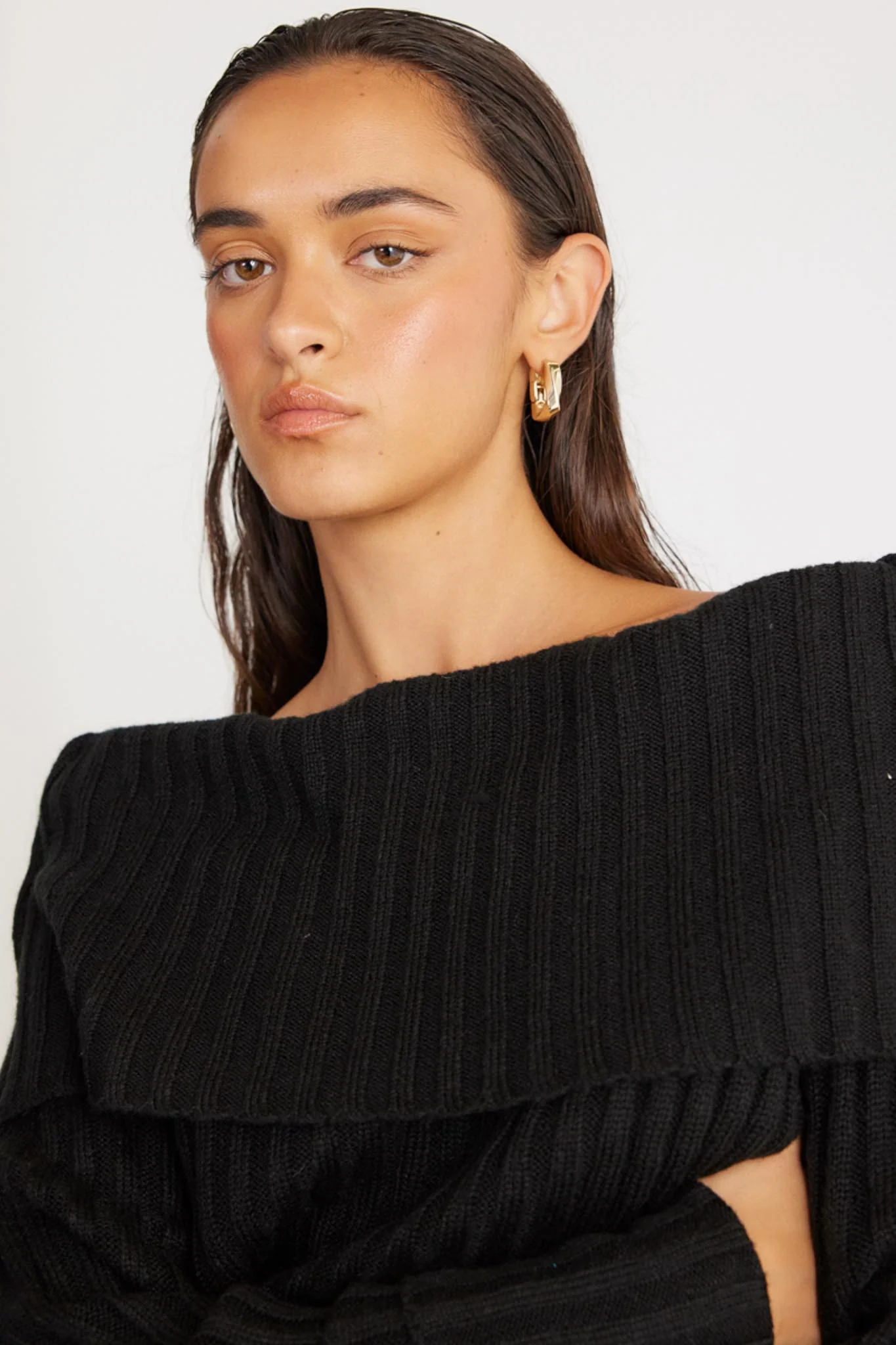 SNDYS Brooks Off Shoulder Jumper Black - Image 3