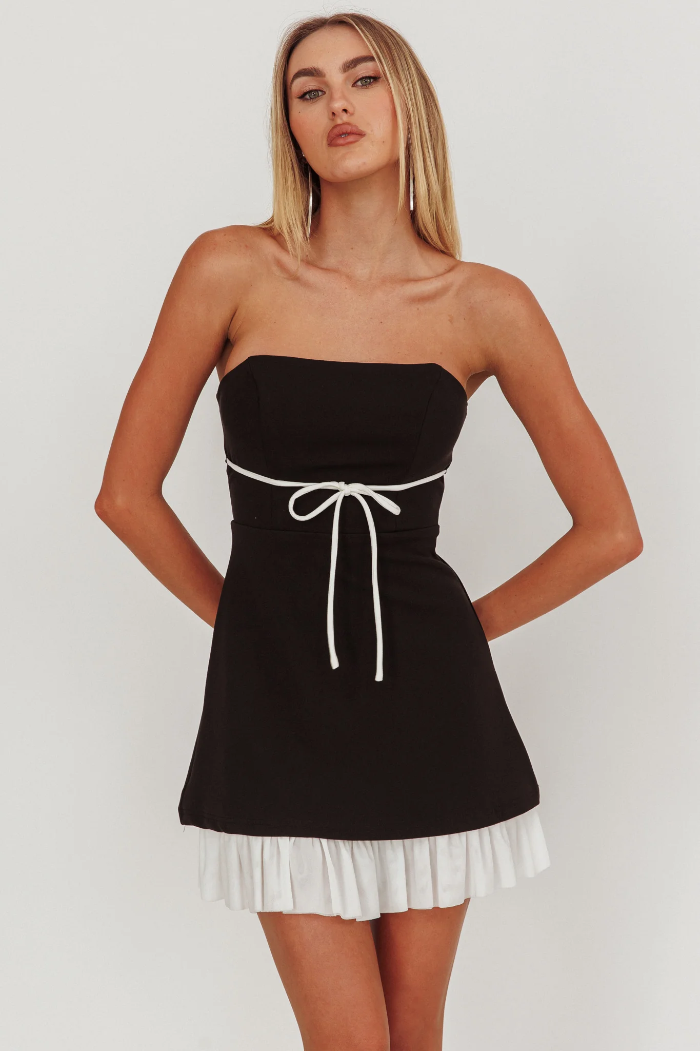 Statement Strapless String Tie Mini Dress Black - Image 5