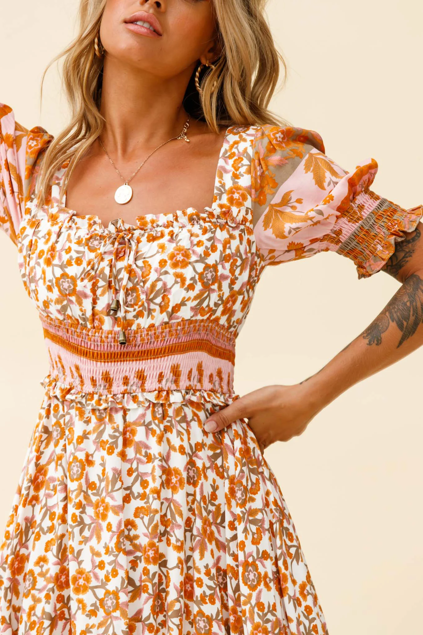 Summer In Paris Puff Sleeve Open Back Dress Floral Print White/Pink - Image 4