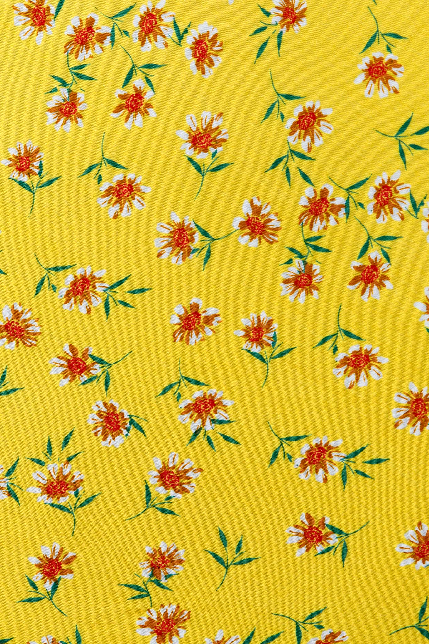 Sundaze Square Scarf Flowers Yellow - Image 2