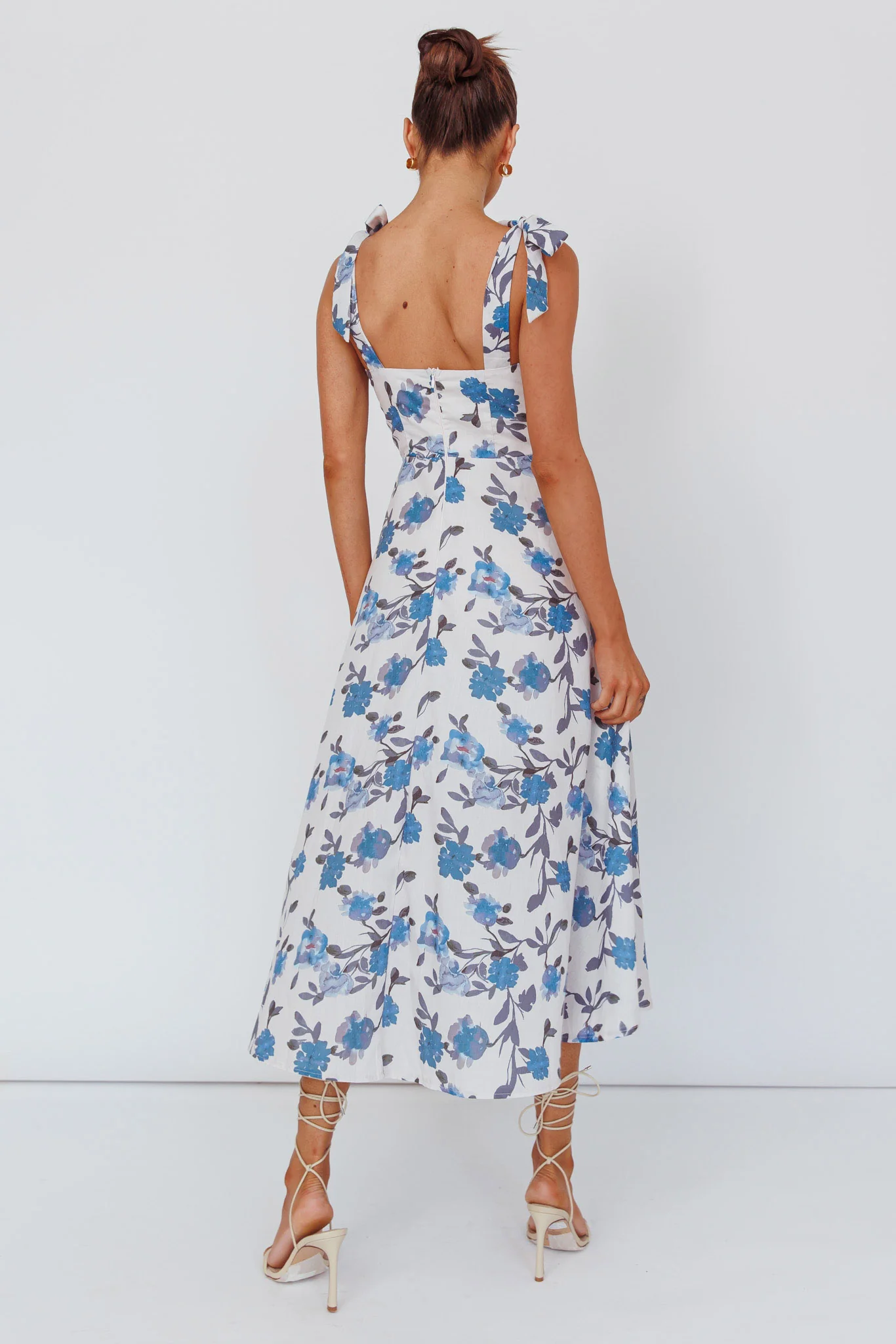 Sweet Pea Tied Bust Midi Dress Flower Blue - Image 2