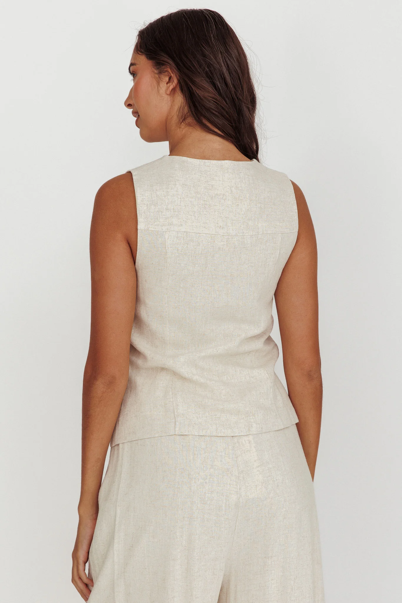 Swing Of Things Sun Sleeveless Buttoned Vest Oat - Image 3