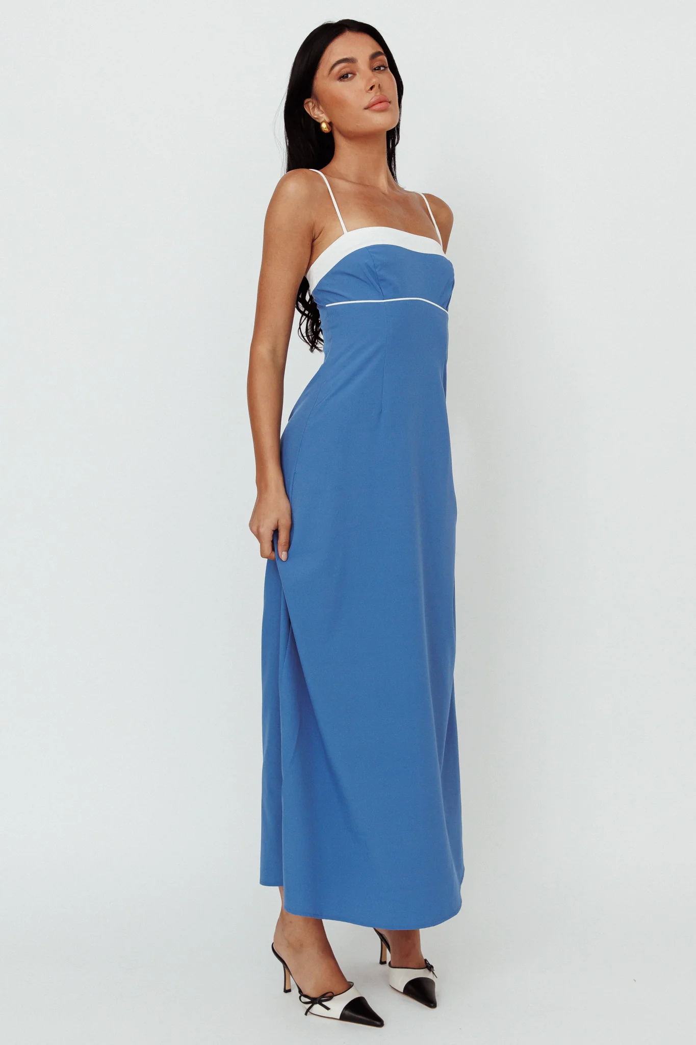 Taera Cami Strap Midi Dress Blue - Image 3