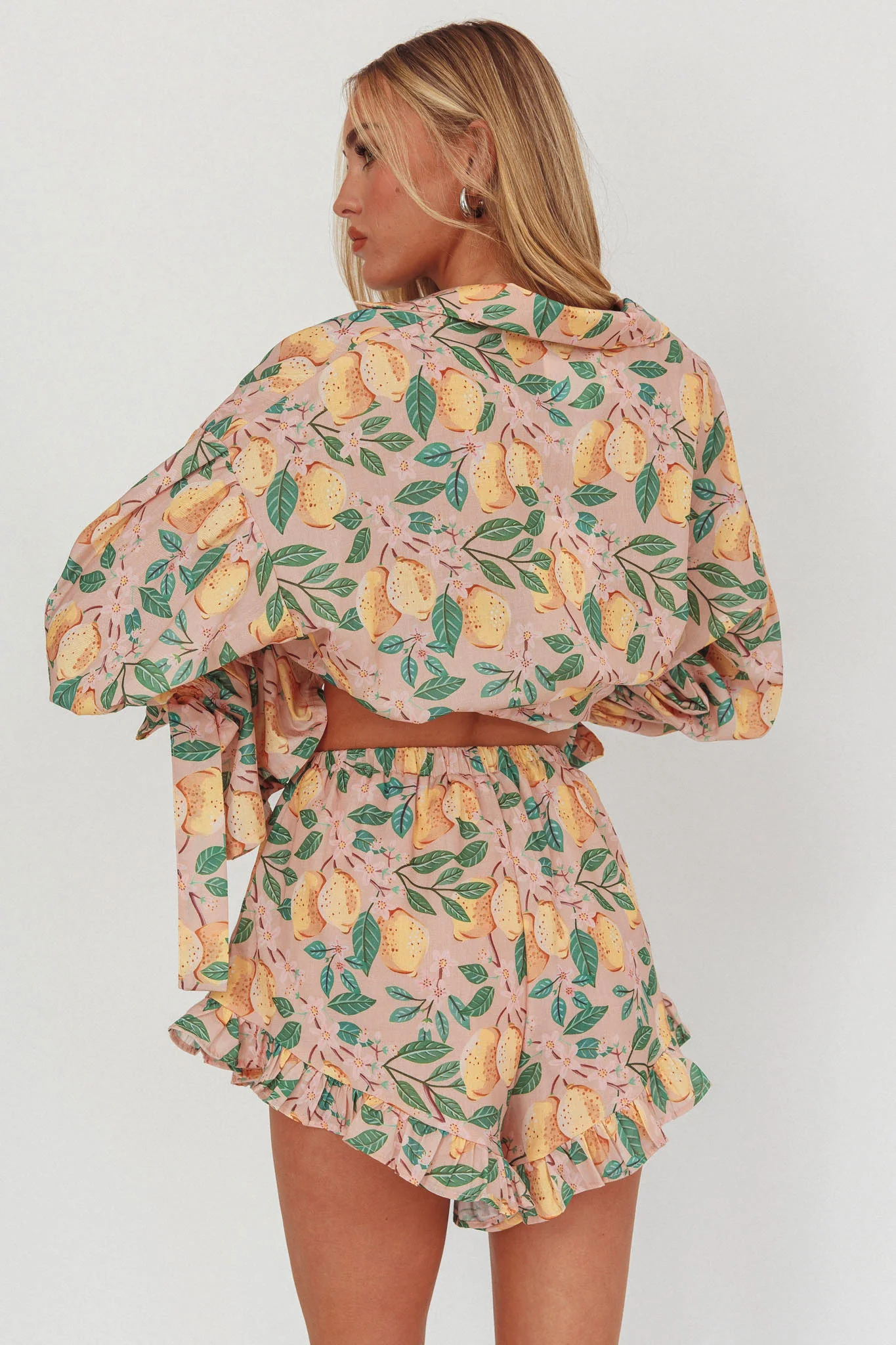Telling Secrets Frill Trim Shorts Lemon - Image 2
