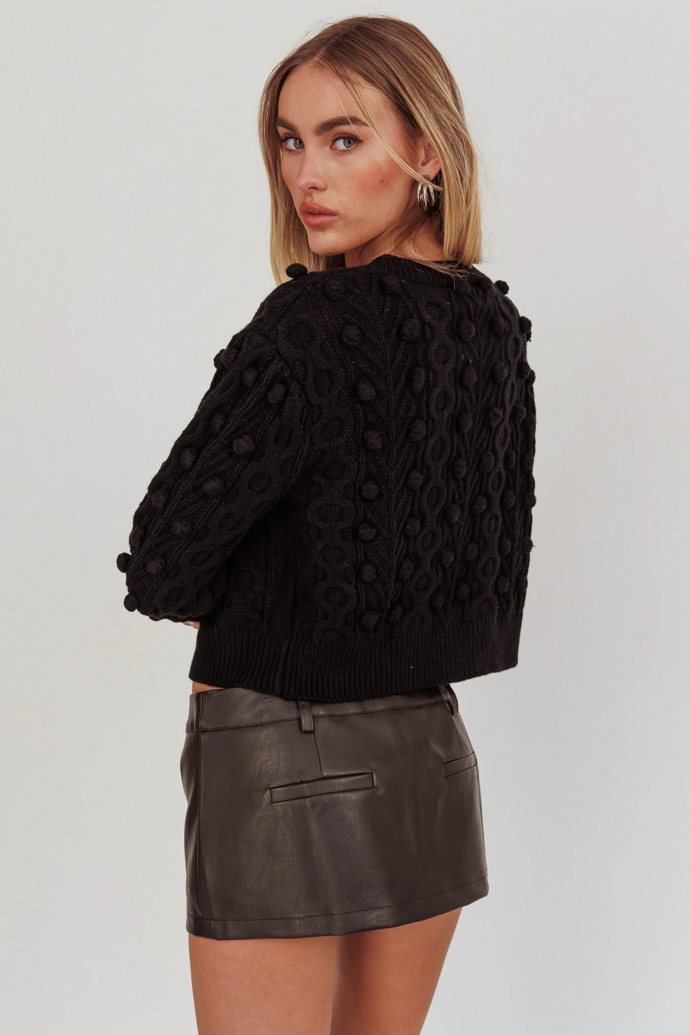Tera Velvet Bow Cardigan Black - Image 3