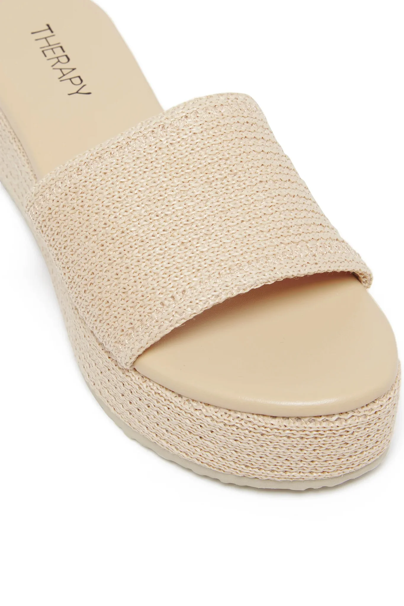 THERAPY Avery Flatform Sandal Raffia Natural - Image 4