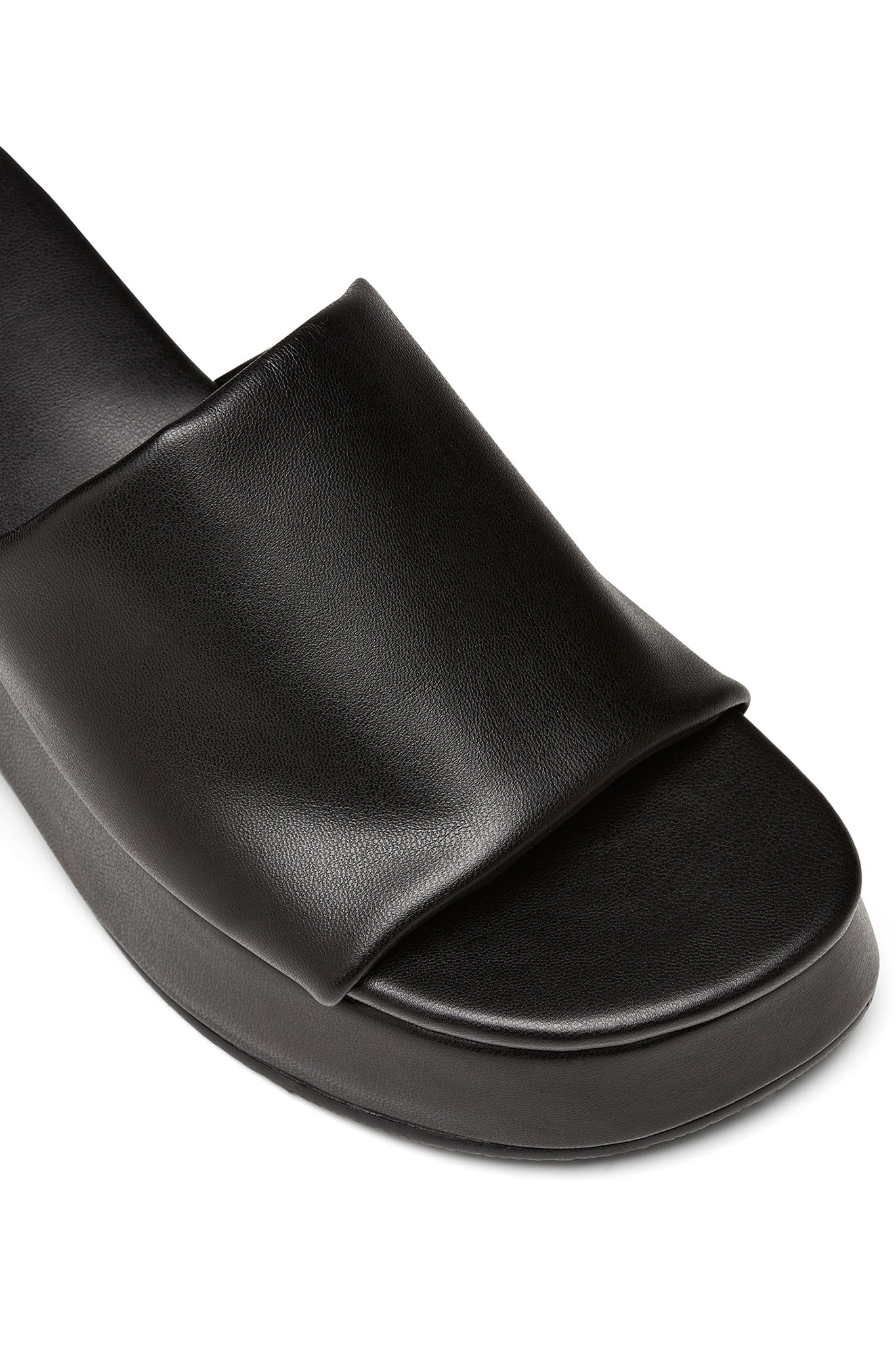 THERAPY Cindy Sandal Black - Image 4