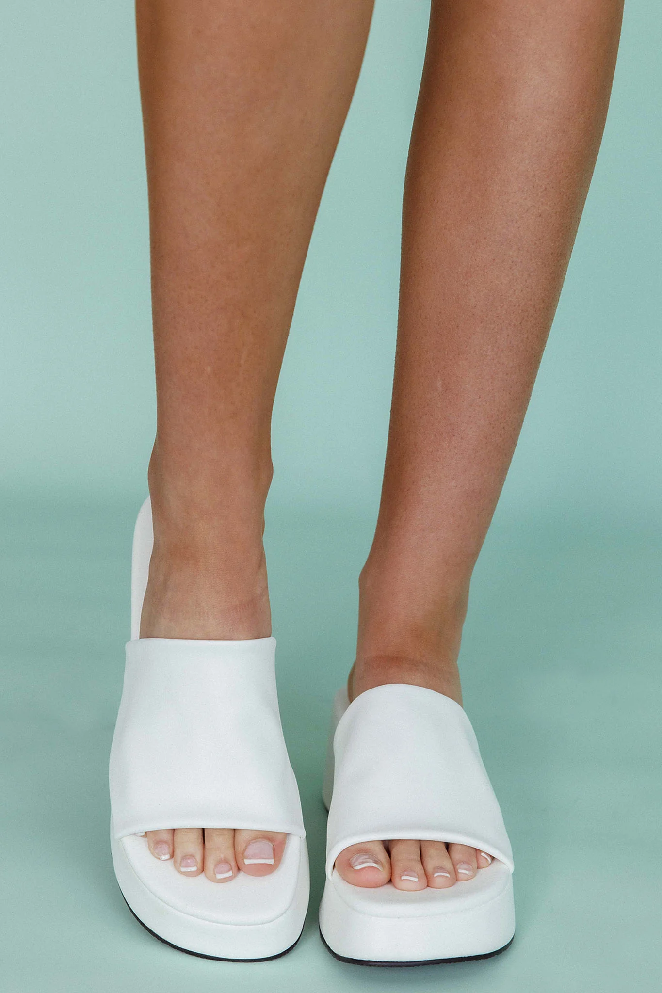 THERAPY Cindy Sandal White - Image 5